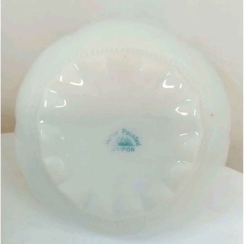 N/A lidded trinket